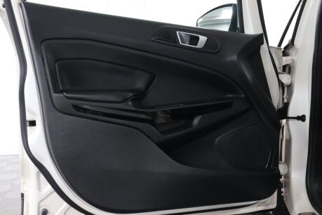 Ford Ecosport TITANIUM 24