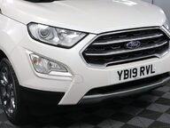 Ford Ecosport TITANIUM 37