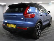 Volvo XC40 RECHARGE T4 R-DESIGN 11