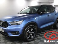 Volvo XC40 RECHARGE T4 R-DESIGN 1