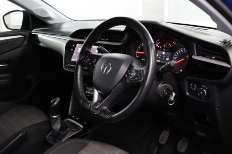 Vauxhall Corsa DESIGN 3