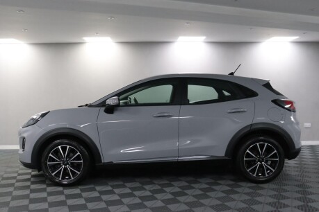 Ford Puma TITANIUM MHEV 18