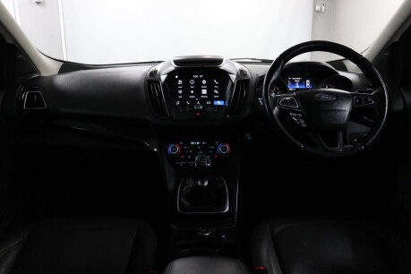 Ford Kuga TITANIUM X 40