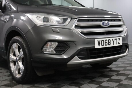 Ford Kuga TITANIUM X 24