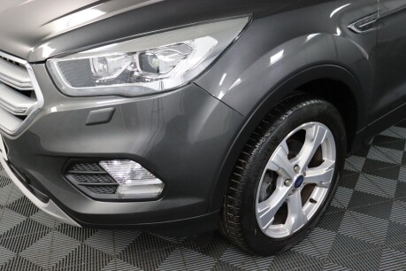 Ford Kuga TITANIUM X 31