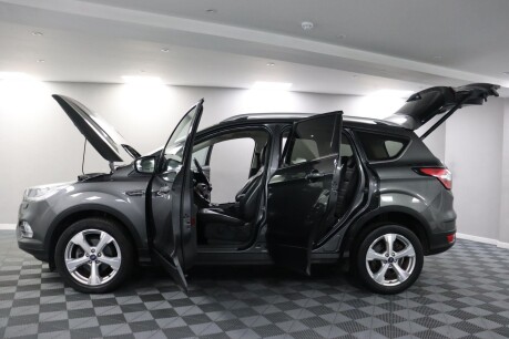 Ford Kuga TITANIUM X 15