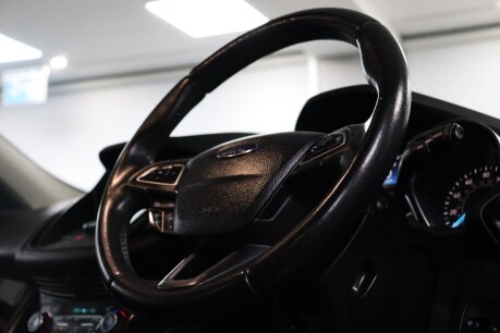 Ford Kuga TITANIUM X 17