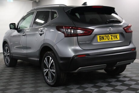 Nissan Qashqai DIG-T N-CONNECTA 10