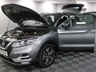 Nissan Qashqai DIG-T N-CONNECTA 16