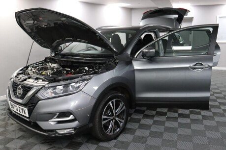 Nissan Qashqai DIG-T N-CONNECTA 16