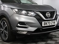 Nissan Qashqai DIG-T N-CONNECTA 24