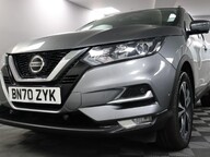 Nissan Qashqai DIG-T N-CONNECTA 28