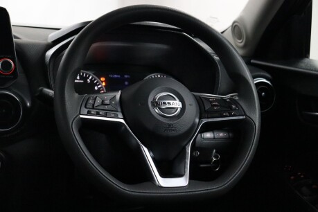 Nissan Juke DIG-T ACENTA 45