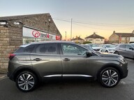 Peugeot 3008 S/S GT LINE PREMIUM 6