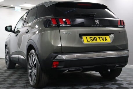 Peugeot 3008 S/S GT LINE PREMIUM 29