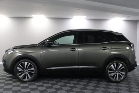 Peugeot 3008 S/S GT LINE PREMIUM 18