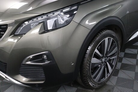 Peugeot 3008 S/S GT LINE PREMIUM 22
