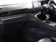 Peugeot 3008 S/S GT LINE PREMIUM 26