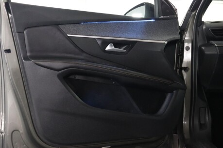 Peugeot 3008 S/S GT LINE PREMIUM 31