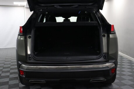 Peugeot 3008 S/S GT LINE PREMIUM 38