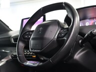 Peugeot 3008 S/S GT LINE PREMIUM 39