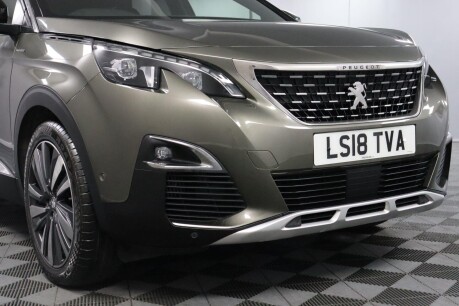 Peugeot 3008 S/S GT LINE PREMIUM 13