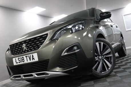 Peugeot 3008 S/S GT LINE PREMIUM 23