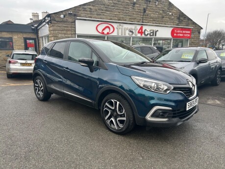 Renault Captur ICONIC TCE 6