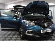 Renault Captur ICONIC TCE 15