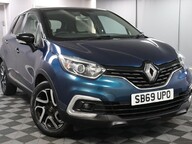 Renault Captur ICONIC TCE 19