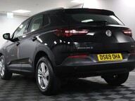 Vauxhall Grandland X SE 22