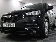 Vauxhall Grandland X SE 28