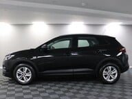 Vauxhall Grandland X SE 18