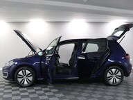 Volkswagen Golf E-GOLF 4