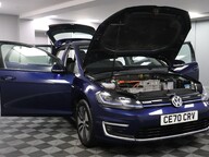 Volkswagen Golf E-GOLF 15