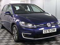 Volkswagen Golf E-GOLF 11
