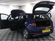 Volkswagen Golf E-GOLF 15