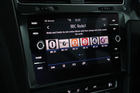 Volkswagen Golf E-GOLF 30