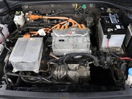 Volkswagen Golf E-GOLF 36