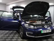 Volkswagen Golf E-GOLF 15