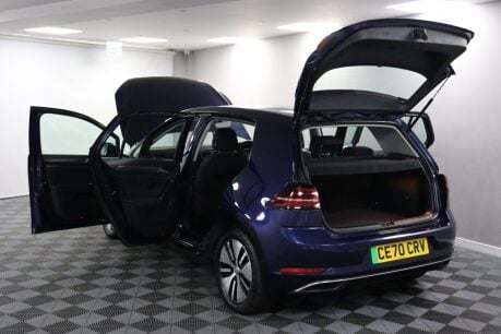 Volkswagen Golf E-GOLF 21