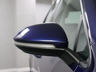 Volkswagen Golf E-GOLF 33