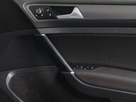 Volkswagen Golf E-GOLF 36