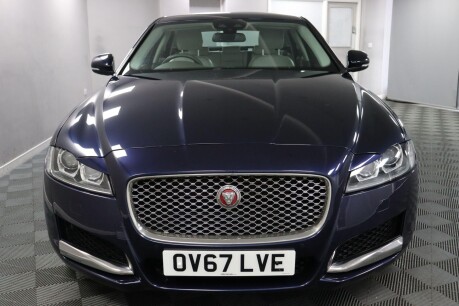 Jaguar XF D PORTFOLIO 2