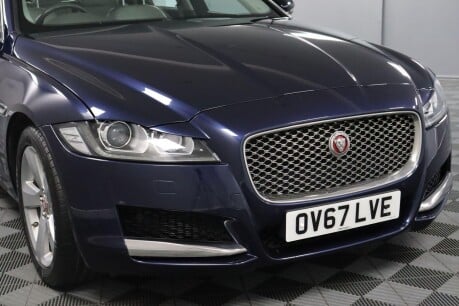 Jaguar XF D PORTFOLIO 25