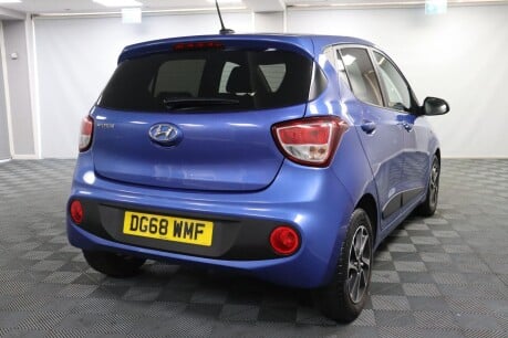 Hyundai i10 GO SE 11