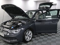 Volkswagen Golf STYLE TSI 16