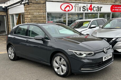 Volkswagen Golf STYLE TSI