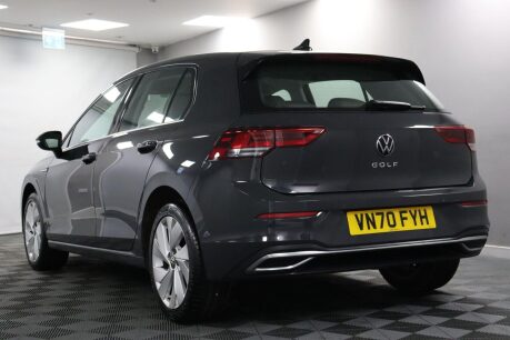 Volkswagen Golf STYLE TSI 14