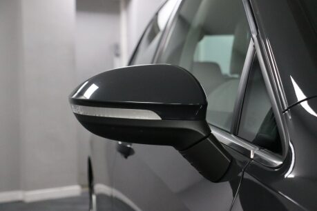 Volkswagen Golf STYLE TSI 32